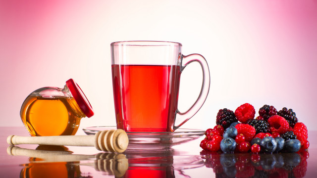 Glass tea honey berries honeystick free wallpaper for desktop - medium preview image