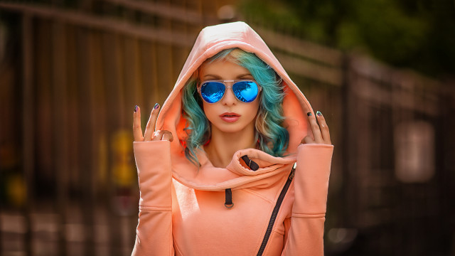 Blue hair pink hoodie sunglasses free wallpaper for desktop - medium preview image