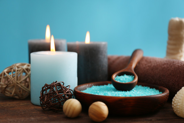 Blue bath salts candle soap free wallpaper for desktop - medium preview image