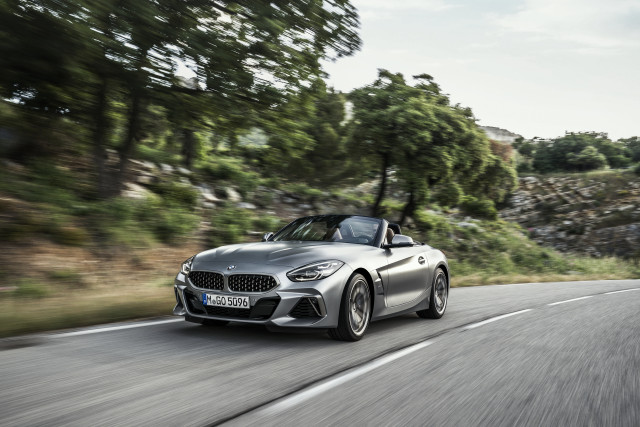 Silver bmw z4 driving road free wallpaper for desktop - medium preview image
