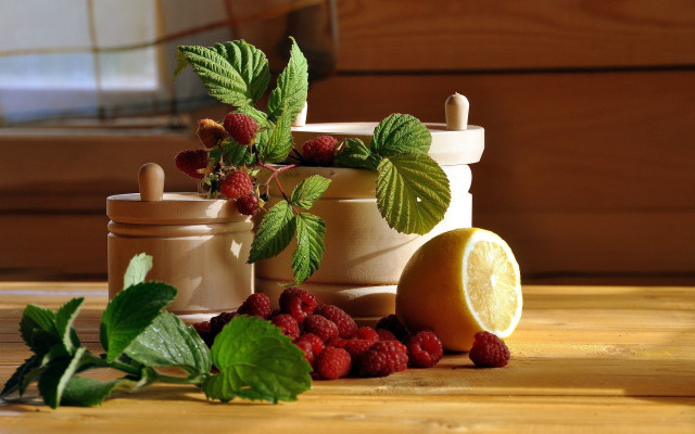 Lemon raspberries cream plant stilllife free wallpaper for desktop - medium preview image
