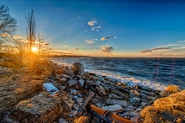 Sunset rocky beach bench shore free wallpaper for desktop - medium preview image