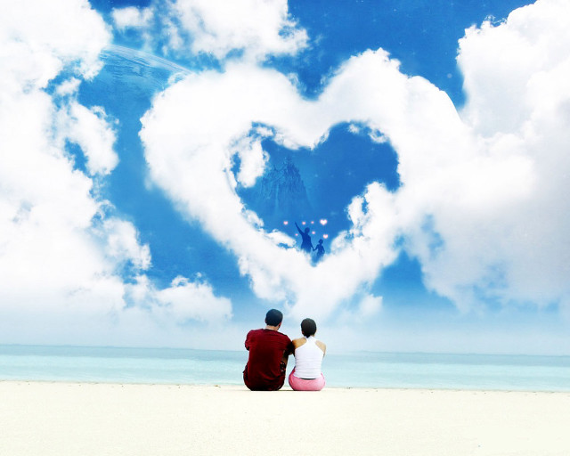 Couple beach heart cloud sky free wallpaper for desktop - medium preview image
