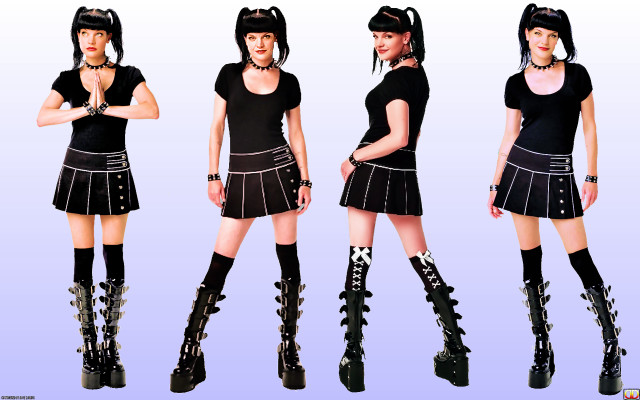 Women short skirts boots group free wallpaper for desktop - medium preview image