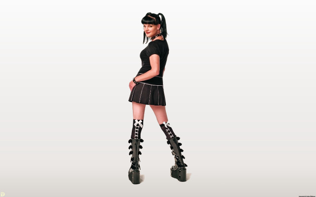 Woman black skirt boots portrait free wallpaper for desktop - medium preview image