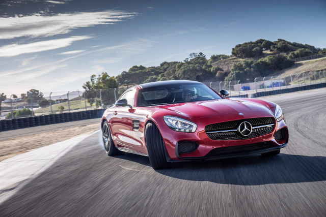 Red mercedes sports car track free wallpaper for desktop - medium preview image