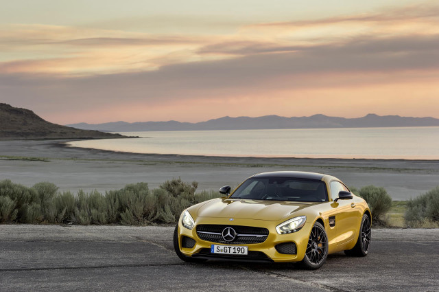 Yellow mercedes sports car ocean #2 free wallpaper for desktop - medium preview image