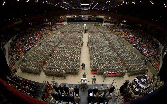 Auditorium crowd speaker event gathering free wallpaper for desktop - medium preview image