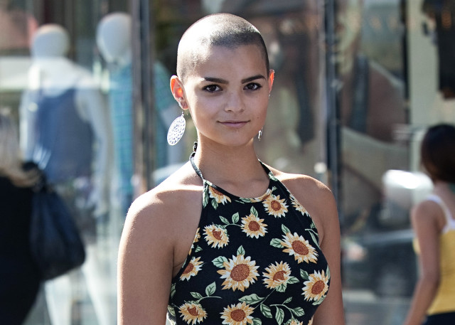 Shaved head sunflower dress city free wallpaper for desktop - medium preview image