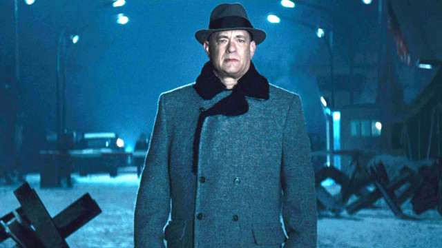 Man coat hat hologram night free wallpaper for desktop - medium preview image