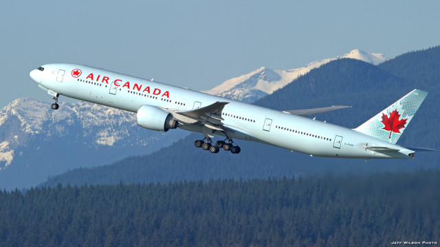 Air canada mountain range snow free wallpaper for desktop - medium preview image