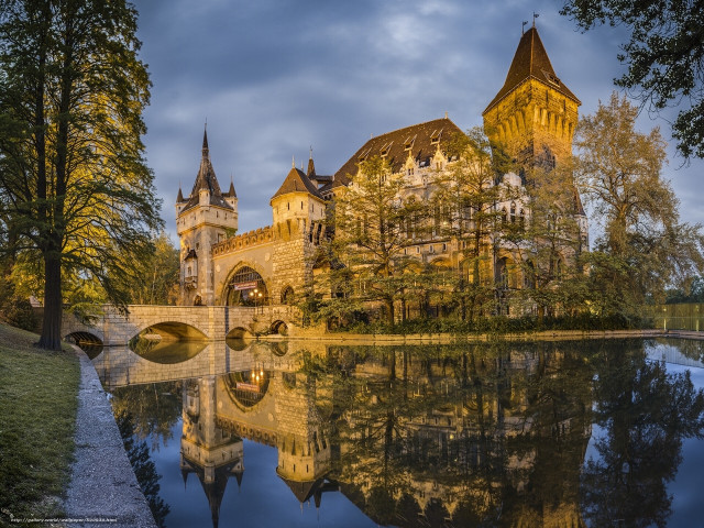Castle bridge water trees cloudy free wallpaper for desktop - medium preview image