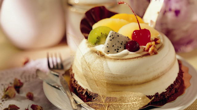 Cake fruit plate fork wine free wallpaper for desktop - medium preview image