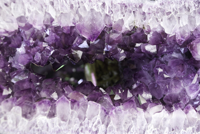 Purple crystals close up blurry free wallpaper for desktop - medium preview image