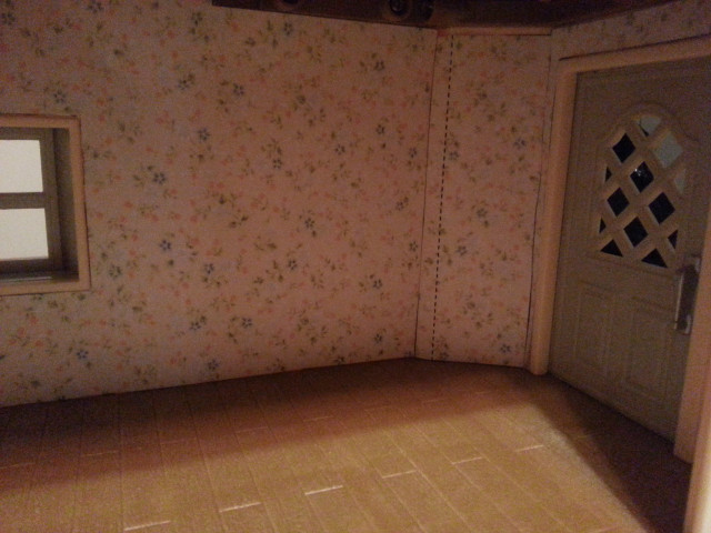 Room door window wallpapered wall free wallpaper for desktop - medium preview image