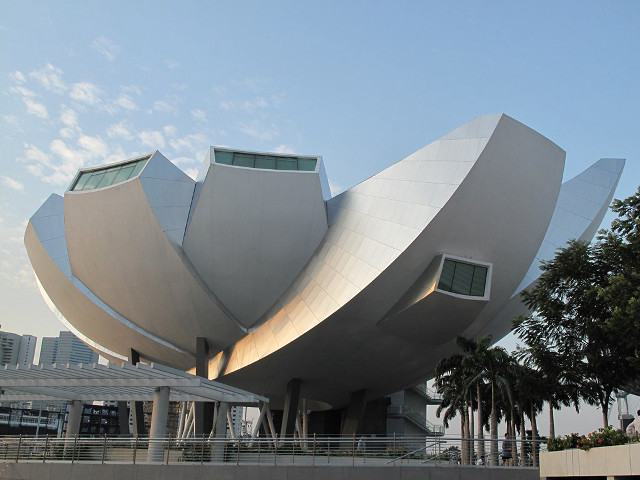 Large building circular structure tree free wallpaper for desktop - medium preview image