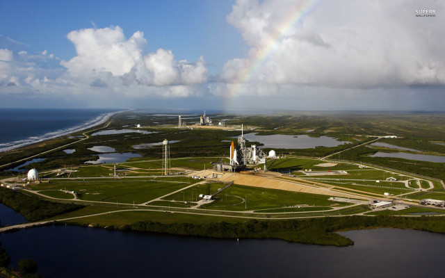 Rainbow field building sky above free wallpaper for desktop - medium preview image