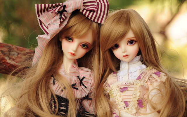 Two dolls tree branch gothic free wallpaper for desktop - medium preview image