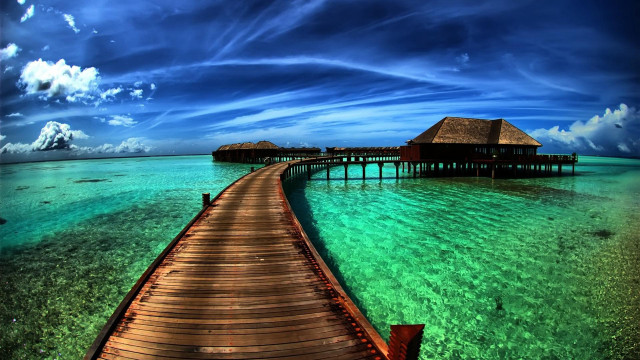 Tropical pier hut clear water free wallpaper for desktop - medium preview image