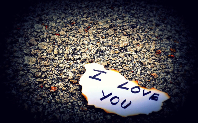 I love you message paper free wallpaper for desktop - medium preview image