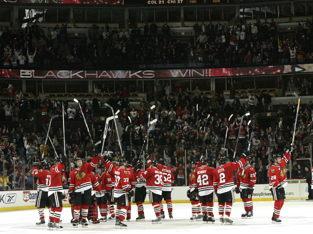 Hockey players ice rink flags free wallpaper for desktop - medium preview image