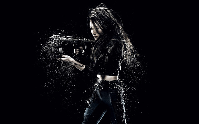 Woman holding gun water splash free wallpaper for desktop - medium preview image