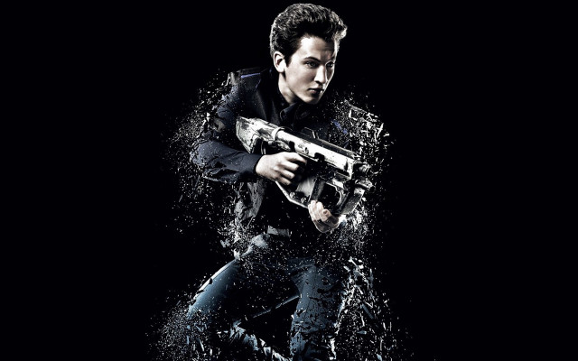 Man holding gun water splashing free wallpaper for desktop - medium preview image