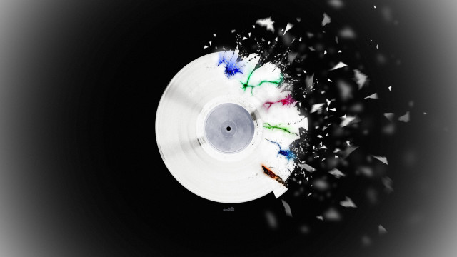 White record hole broken side free wallpaper for desktop - medium preview image