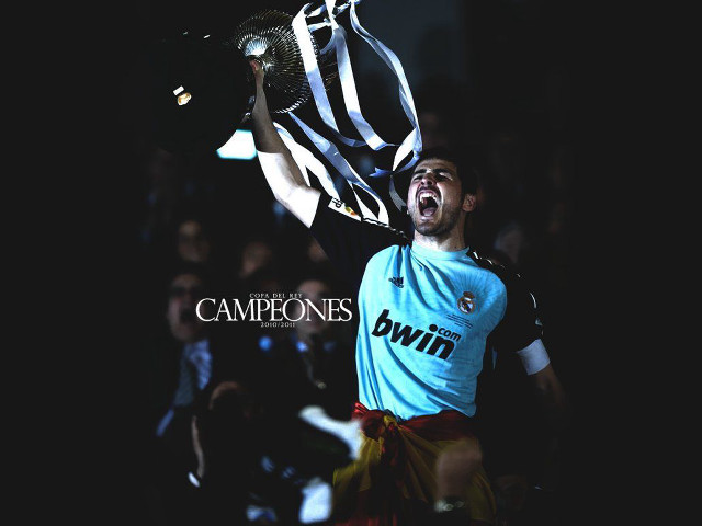 Man trophy blue shirt red free wallpaper for desktop - medium preview image