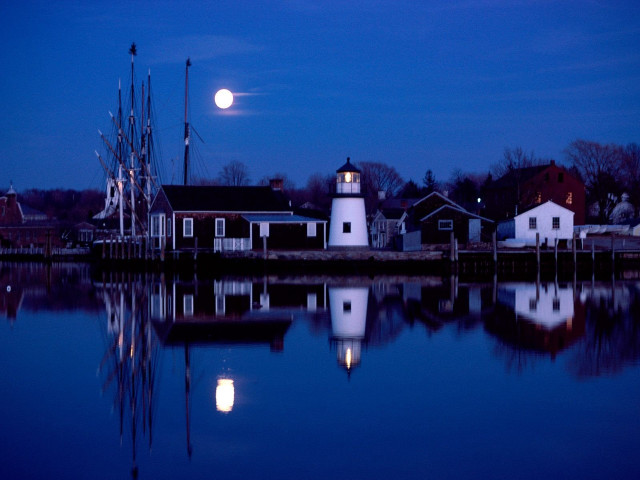 Full moon small town water free wallpaper for desktop - medium preview image