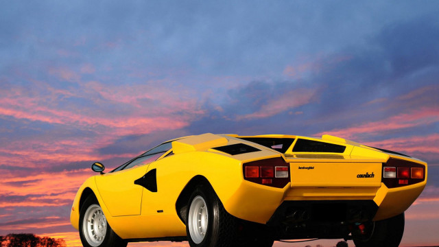 Yellow sports car sunset pink free wallpaper for desktop - medium preview image