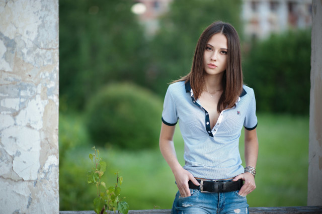 Woman bench hands pockets green free wallpaper for desktop - medium preview image