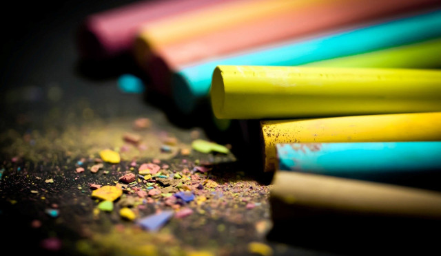 Colored pencils rainbow art blur free wallpaper for desktop - medium preview image