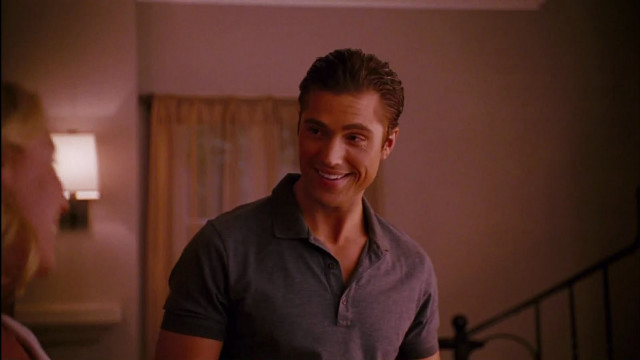 Man woman livingroom dressshirt lamp free wallpaper for desktop - medium preview image