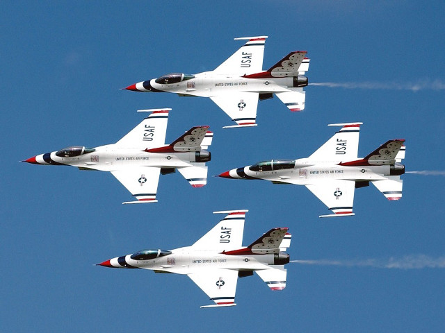 Jets formation smoke blue sky free wallpaper for desktop - medium preview image