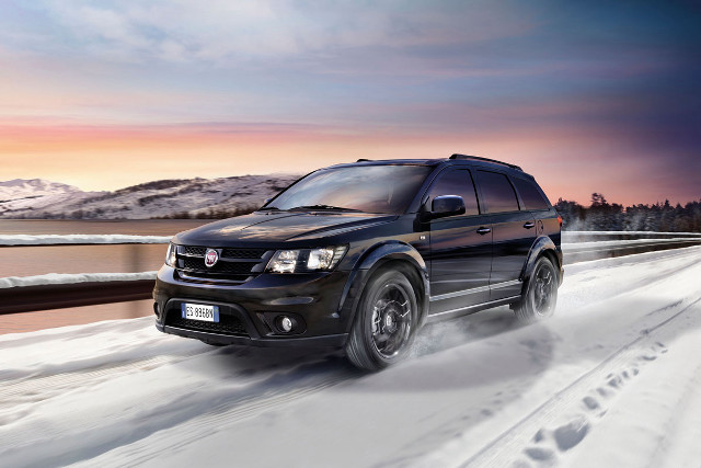 Black suv snowy road sunset free wallpaper for desktop - medium preview image