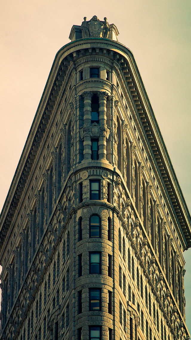 Tall building clock sky background #5 free wallpaper for mobile - medium preview image