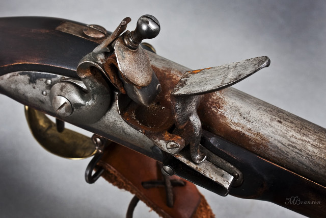 Gun metal handle leather sheath free wallpaper for desktop - medium preview image