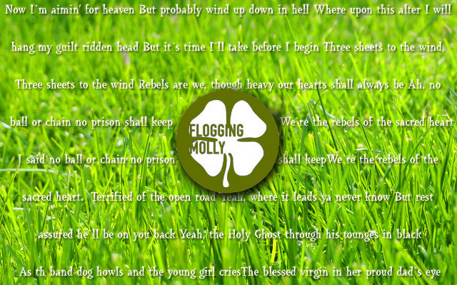 Clover in the grass with free wallpaper for desktop - medium preview image