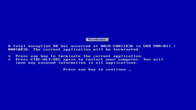 Blue screen with message reading free wallpaper for desktop - medium preview image