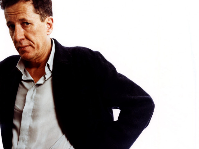 Man suit tie portrait formal #2 free wallpaper for desktop - medium preview image