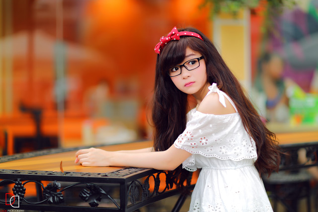 Girl glasses table suitcase red free wallpaper for desktop - medium preview image