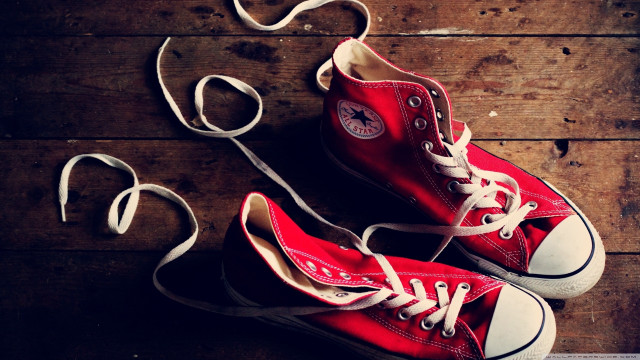 Red converse sneakers white laces free wallpaper for desktop - medium preview image