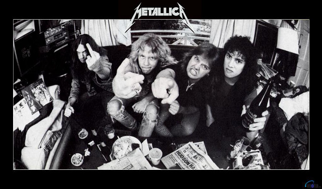 People guitar microphone table band free wallpaper for desktop - medium preview image