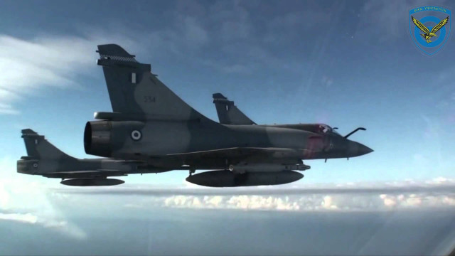 Fighterjet blueclouds usairforce arabesque puzzle free wallpaper for desktop - medium preview image