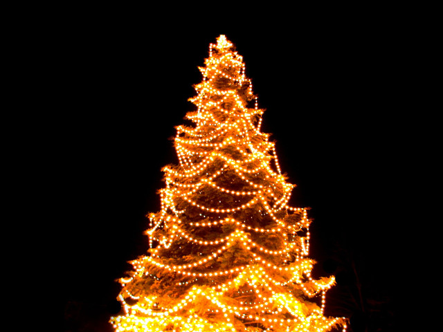 Large christmas tree lights clock free wallpaper for desktop - medium preview image