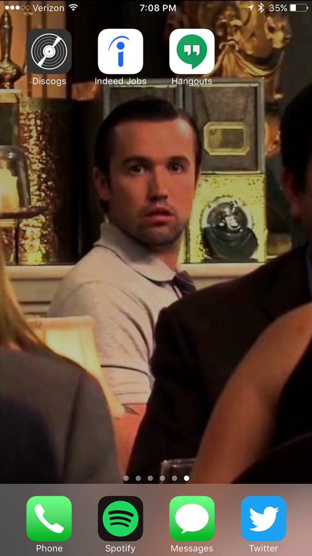 Man phone suit tie renaissance free wallpaper for mobile - medium preview image