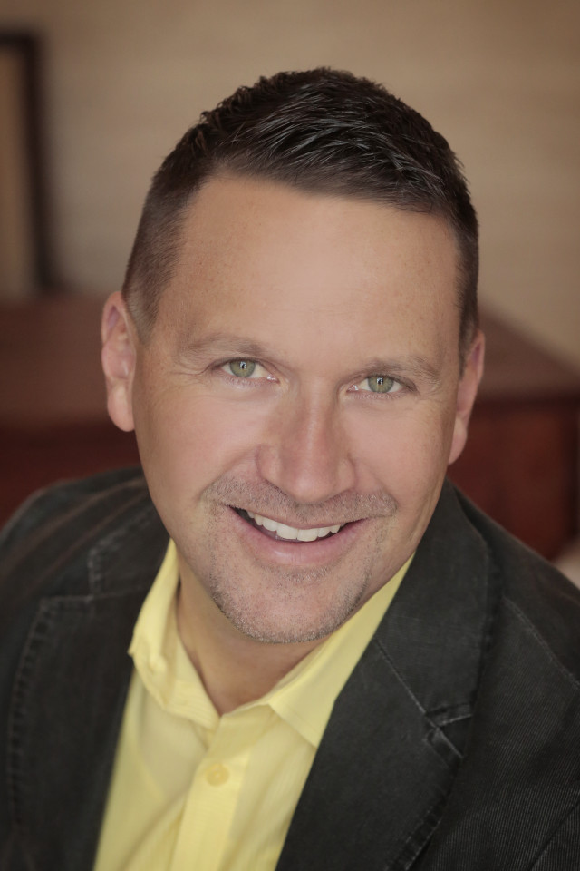 Smiling man yellow shirt david free wallpaper for mobile - medium preview image