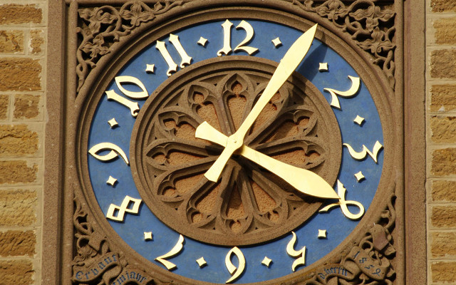 Gold blue clock design numbers free wallpaper for desktop - medium preview image