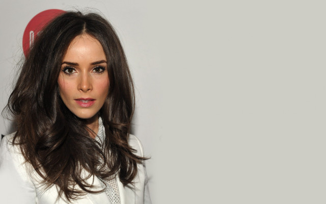 Woman longhair whitejacket redcircle photorealistic free wallpaper for desktop - medium preview image